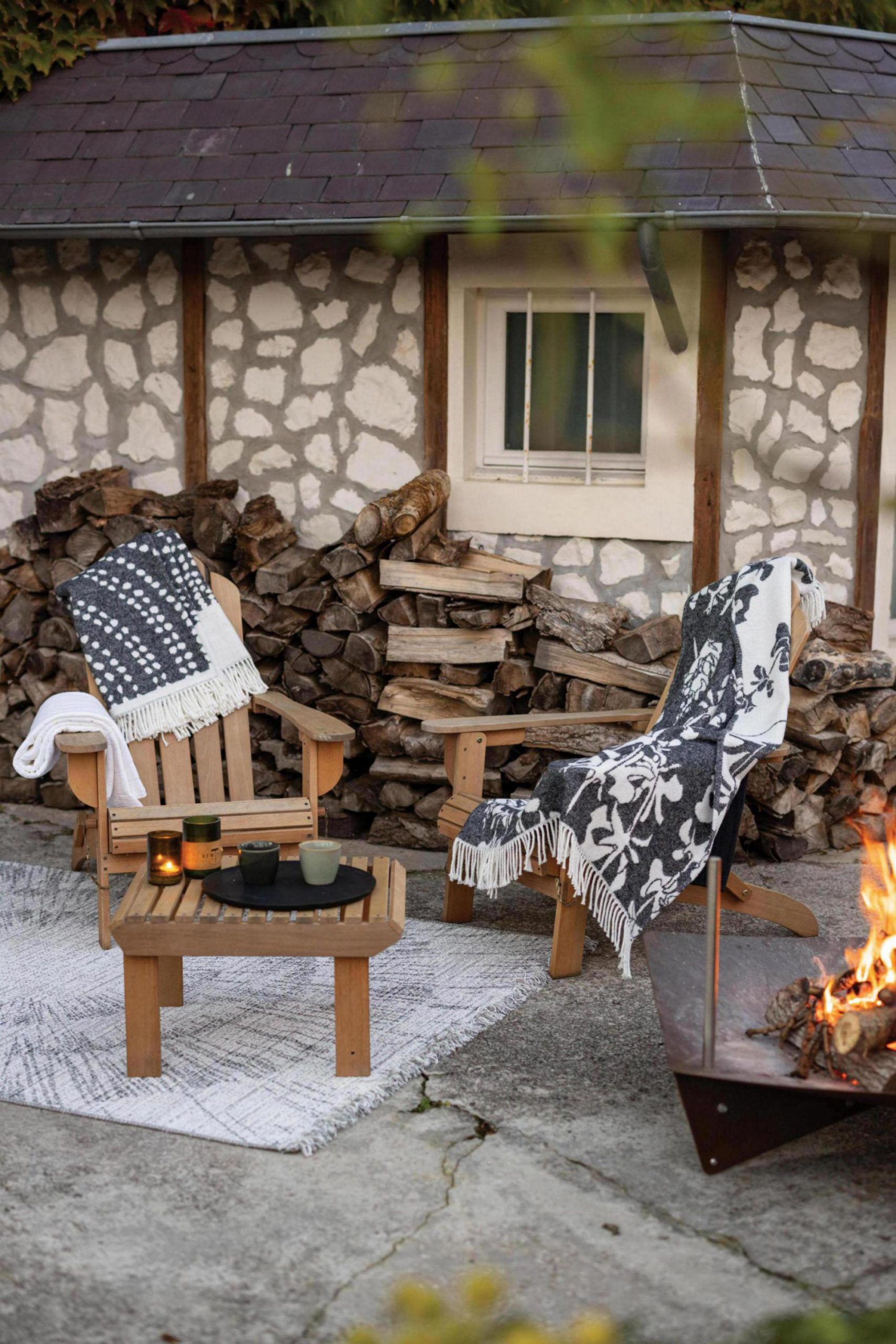 Plaid recyclé Taina Carbone 127 x 160 La Vallée du blanc Plaid recyclé Taina Carbone 127 x 160 Plaids La Vallée du blanc