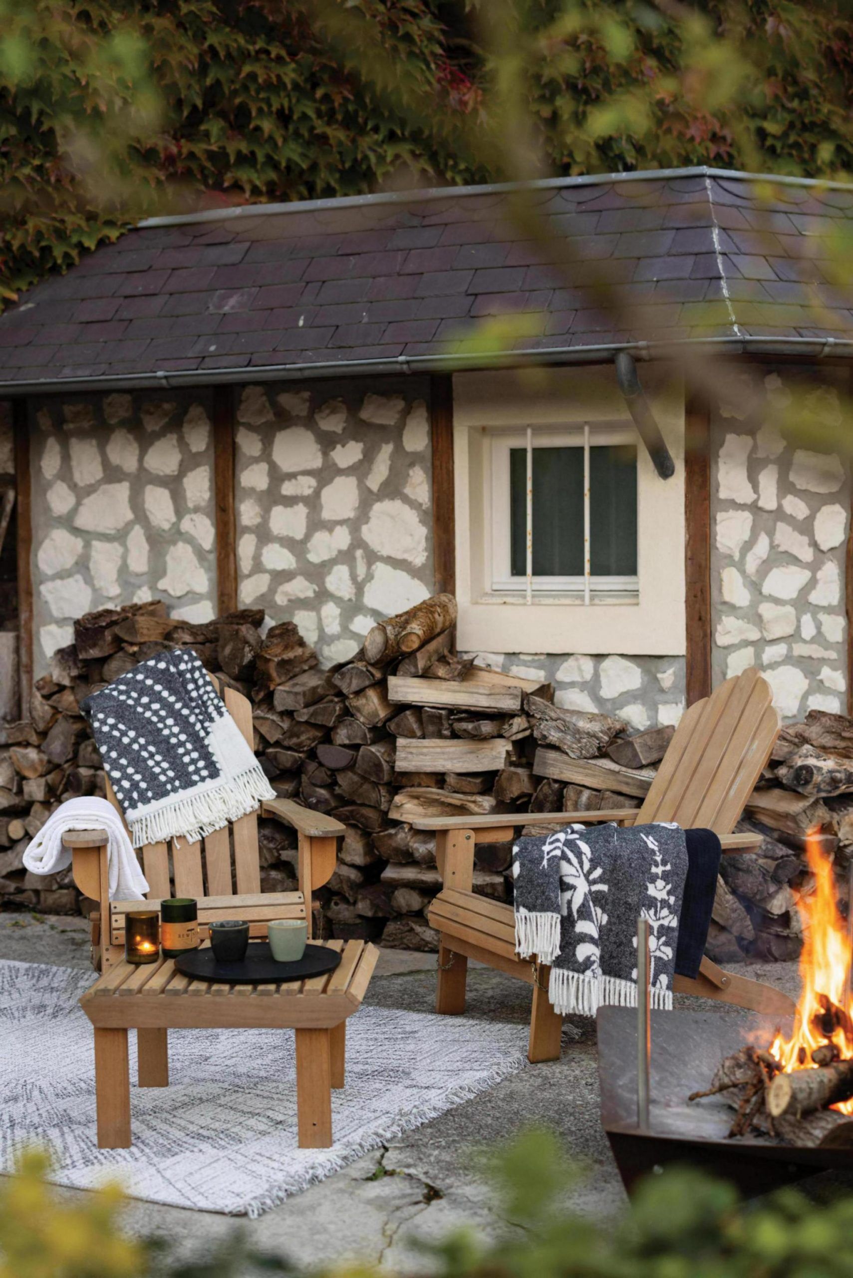 Plaid recyclé Taina Carbone 127 x 160 La Vallée du blanc Plaid recyclé Taina Carbone 127 x 160 Plaids La Vallée du blanc