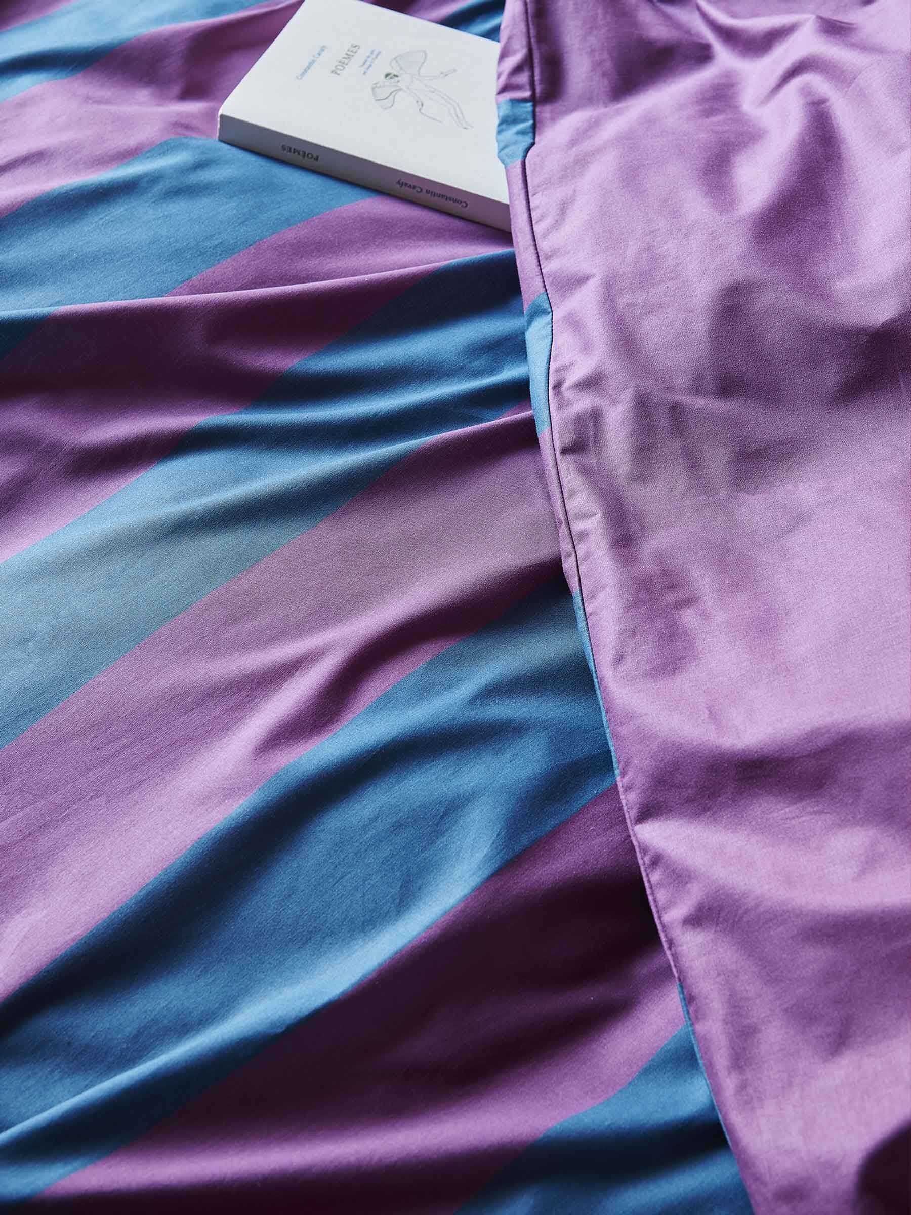 Housse de couette Malo Purple rain/Orage 200 x 140 La Vallée du blanc Housse de couette Malo Purple rain/Orage 200 x 140 Housses de couette La Vallée du blanc